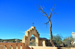 16296072206_1e6a447893_z